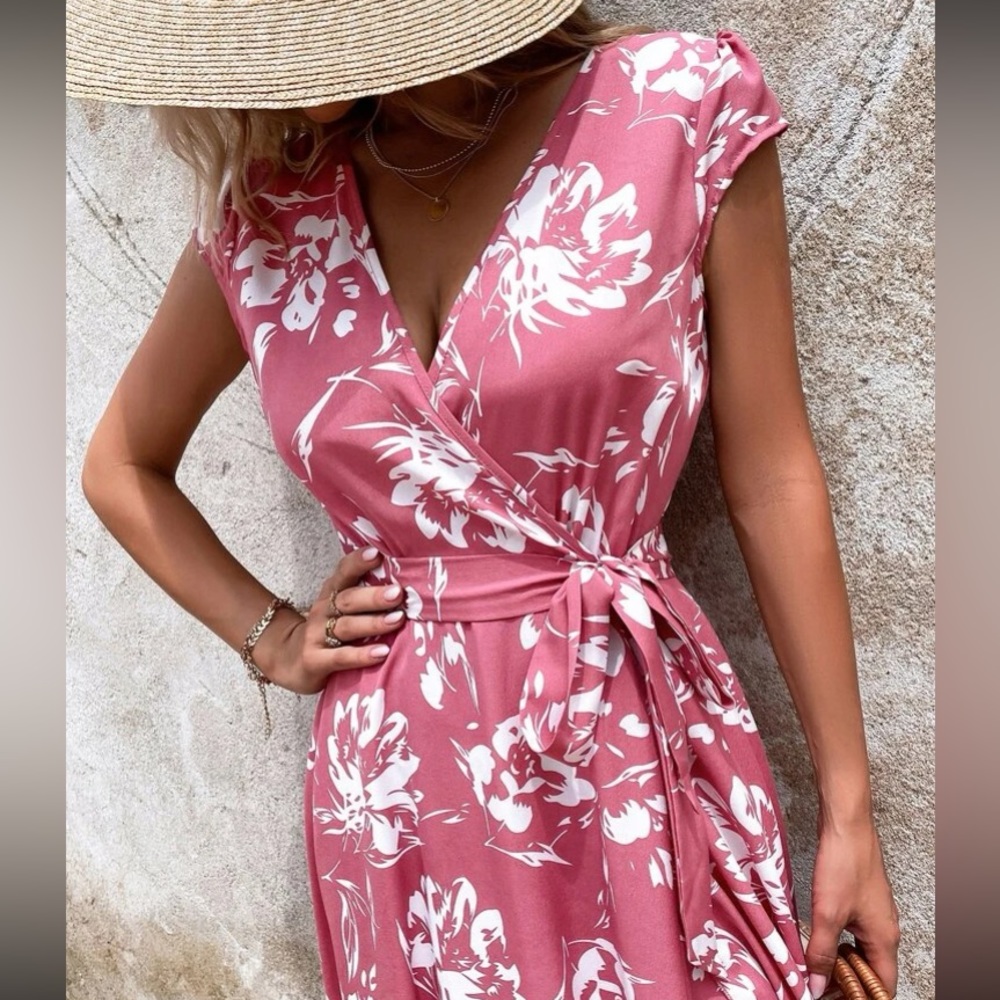 Boho pink floral print wrap dress - Picture 8 of 10